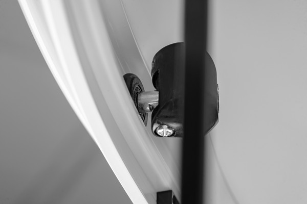 Изображение товара Душевая кабина Saniteco SNT-90 90х90 (черный/прозрачное стекло)