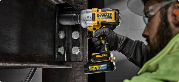 Изображение товара Профессиональный гайковерт DeWalt DCF964NT
