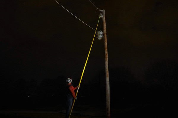 Изображение товара Фонарь Milwaukee L4 HSL-301 (4933493968)