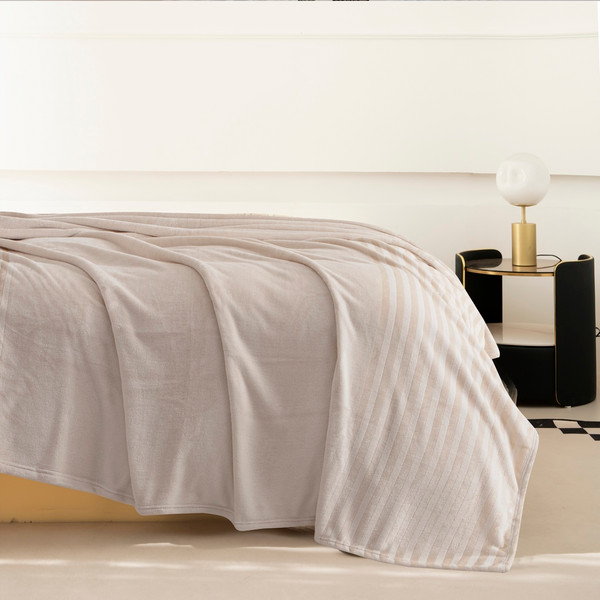 Изображение товара Плед Karven Велсофт 1.5сп / PL005 SOLID JACQAURD v3/Beige