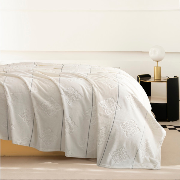 Изображение товара Плед Karven Фланель 1.5сп / PL 007 SOLID EMBOSS v3/Cream