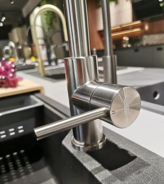 Изображение товара Смеситель Franke Smart Glenda 115.0706.986