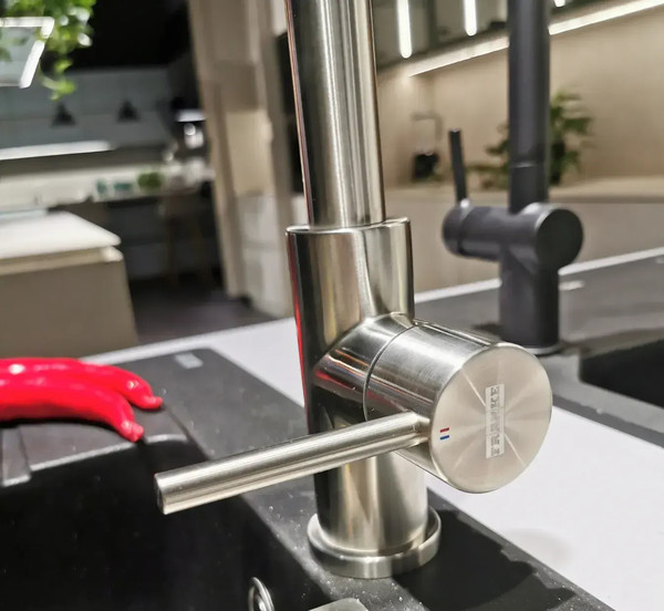 Изображение товара Смеситель Franke Smart Glenda 115.0706.985