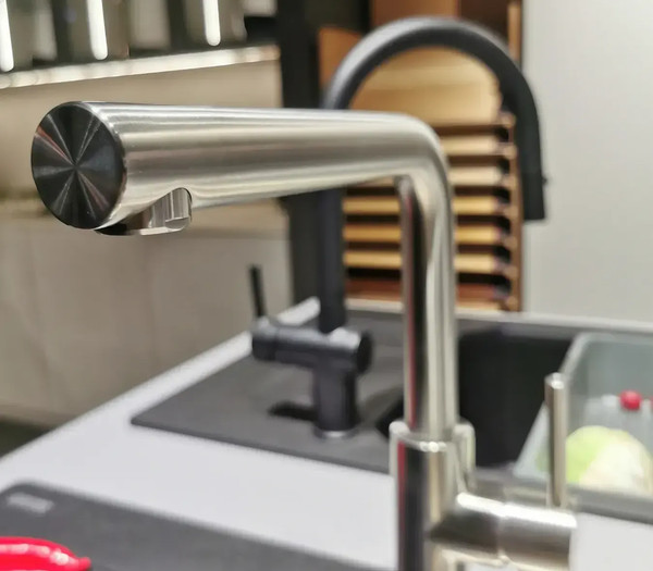 Изображение товара Смеситель Franke Smart Glenda 115.0706.985