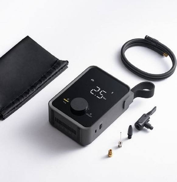 Изображение товара Автомобильный компрессор HOTO Air Pump Pro HOE0008GL (черный)