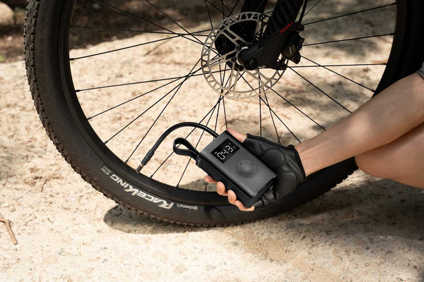 Изображение товара Автомобильный компрессор HOTO Electric Air Pump ADV HOE0011GL (черный)