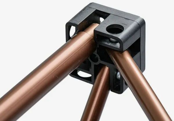 Изображение товара Стол складной Naturehike 69.5х69.5х56см / NH16Z016-L-BCH (золотистый)