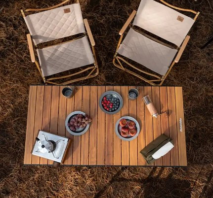 Изображение товара Стол складной Naturehike 116.5х60х50.5см / CNH22JU038-LSI (коричневый)