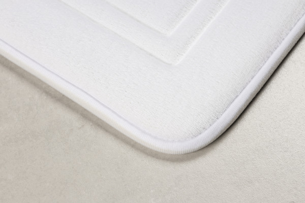 Изображение товара Коврик для ванной Saniteco C0011758B (белый)