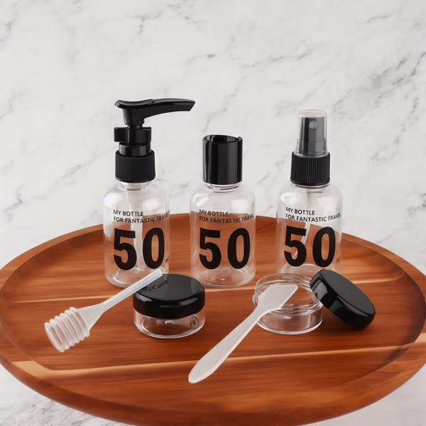 Изображение товара Набор флаконов для косметики Onlytop В чехле / 3547454 (7шт, прозрачный/черный)