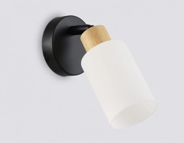 Изображение товара Спот Ambrella TR8720 BK/WD (черный/дерево)