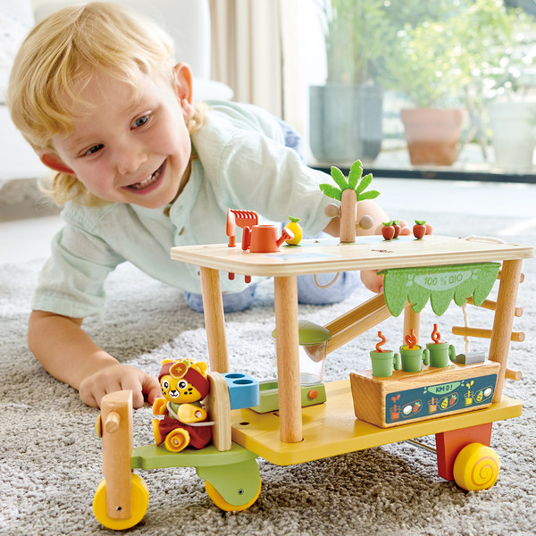 Изображение товара Игровой набор Hape Мини-дом Магазин на колесах / E3429_HP