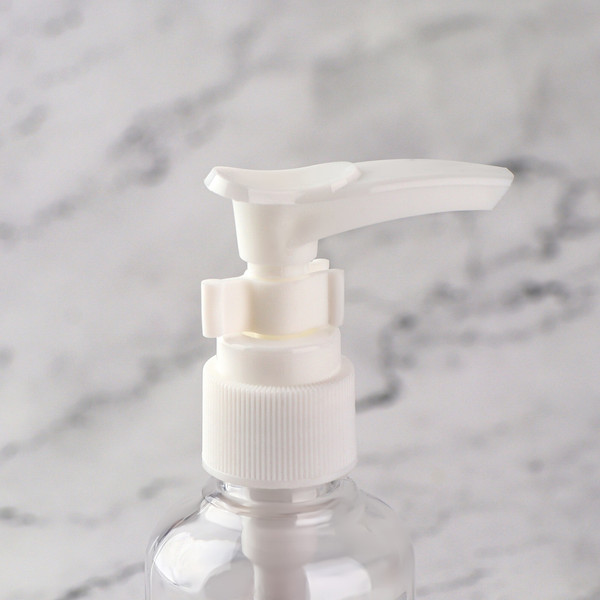 Изображение товара Набор флаконов для косметики Onlytop В чехле с наклейками / 10083431 (8шт, прозрачный/белый)