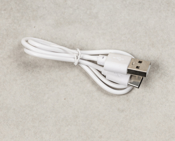 Изображение товара Вентилятор Sundays Home 650100272B (белый)