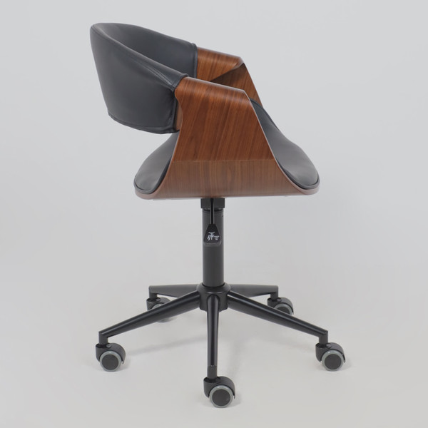 Изображение товара Кресло офисное AksHome Angara (экокожа, черный/черный)