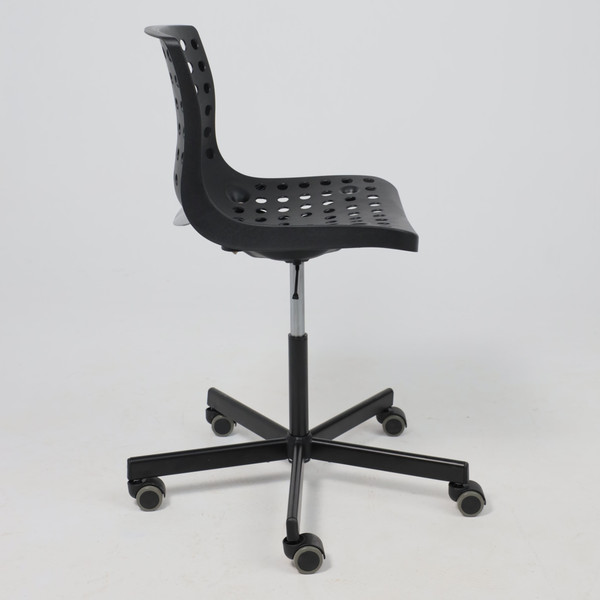 Изображение товара Кресло офисное AksHome Ora (черный)