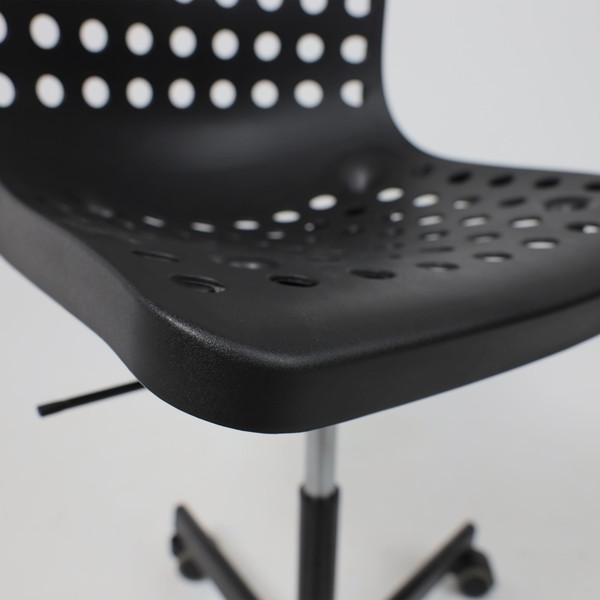 Изображение товара Кресло офисное AksHome Ora (черный)