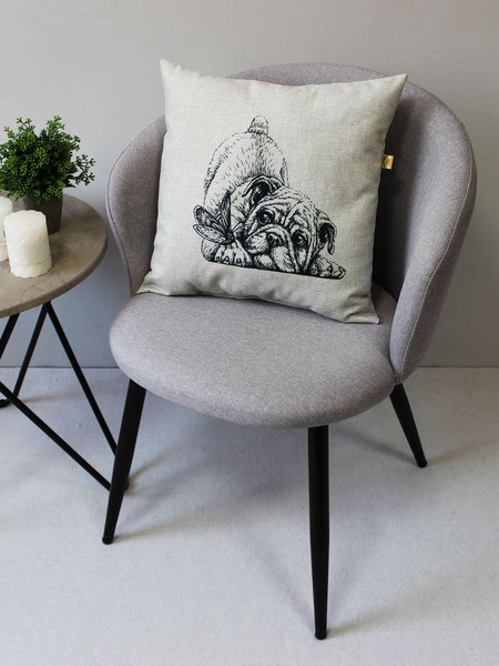 Изображение товара Подушка декоративная MATEX Melange Собака с бабочкой / 66-965 (серый/бежевый)