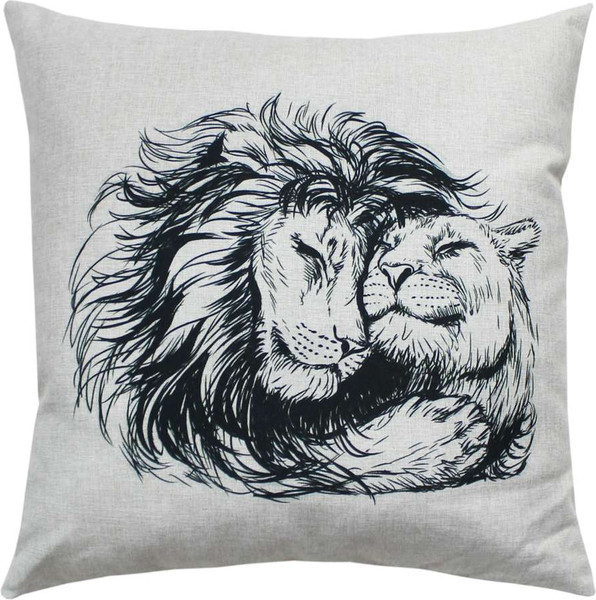 Изображение товара Подушка декоративная MATEX Melange Лев и львица / 66-989 (серый/бежевый/черный/серый)