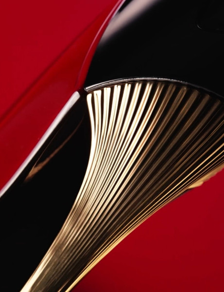 Изображение товара Парфюмерная вода Carolina Herrera Very Good Girl Elixir (30мл)