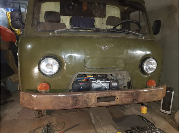 Изображение товара Лебедка электрическая Runva 12V 12000 lbs 5443кг / EWX12000S (стальной трос)