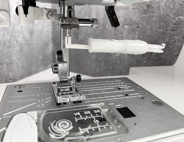 Изображение товара Нитевдеватель Janome J200-347-008