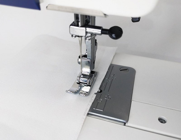 Изображение товара Набор лапок для швейной машины Janome Универсальный 202-476-003