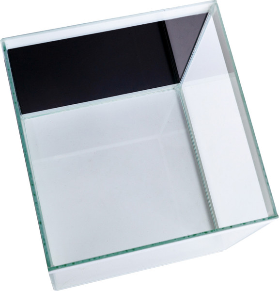 Изображение товара Аквариум Aqua-Vita Кубик 10л (черный/белый)