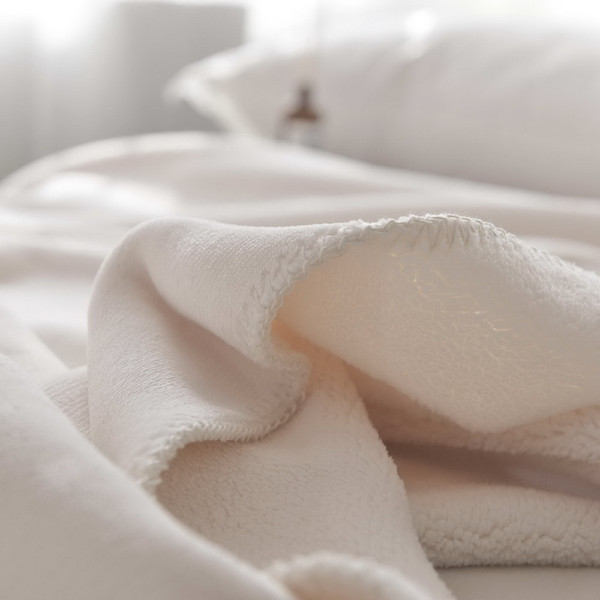 Изображение товара Покрывало Sofi de Marko София 160x220 / Пл-См016-160x220 (молоко 1)