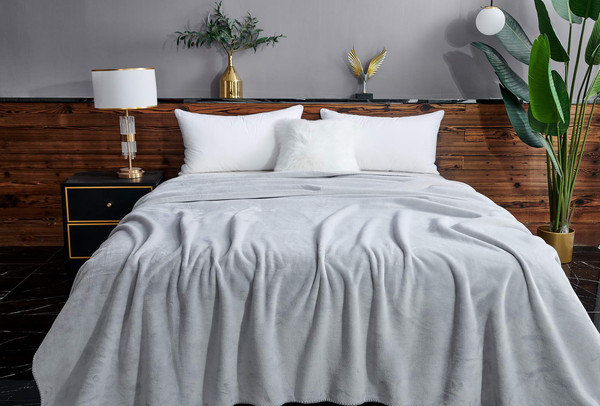 Изображение товара Покрывало Sofi de Marko София 220x240 / Пл-Сс018-220x240 (светло-серый 1)