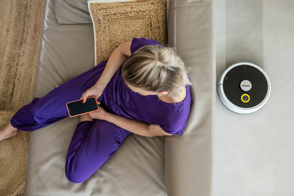 Изображение товара Робот-пылесос Karcher RCF 3 (1.269-660.0)