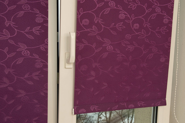 Изображение товара Рулонная штора Delfa Сантайм Жаккард Версаль СРШ-03Д 8706 (120x170, фиолетовый)