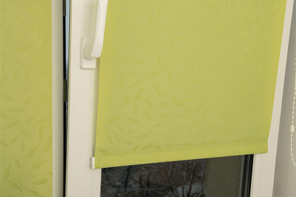 Изображение товара Рулонная штора Delfa Сантайм Жаккард Оливия СРШ-03Д 8257 (120x170, салатовый)