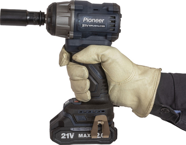 Изображение товара Аккумуляторный гайковерт Pioneer CIW-E2021CB