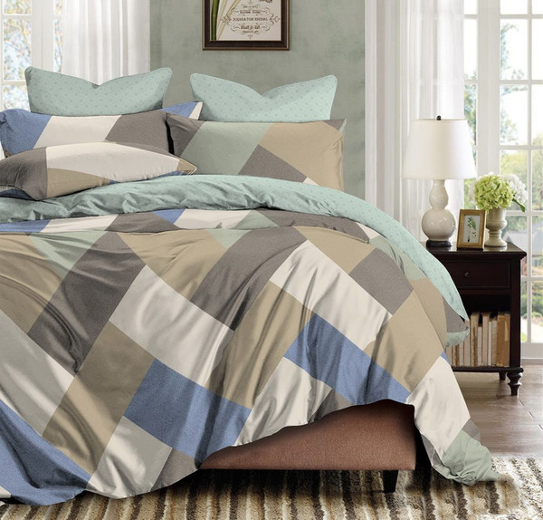 Изображение товара Комплект постельного белья Реноме 2сп Темно-синяя коллекция New. Простыня на резинке New St-2554 (сатин)