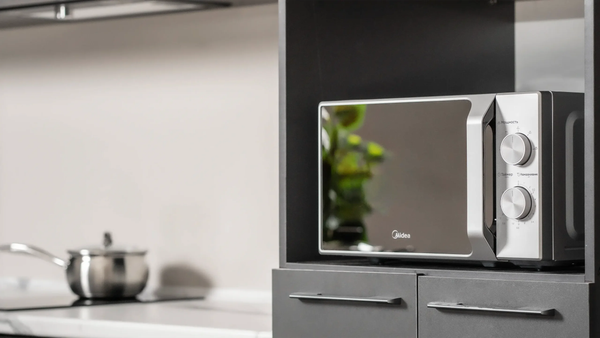 Изображение товара Микроволновая печь Midea MM720C2MV-S