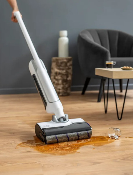Изображение товара Вертикальный пылесос Tefal GF7540FO (моющий)