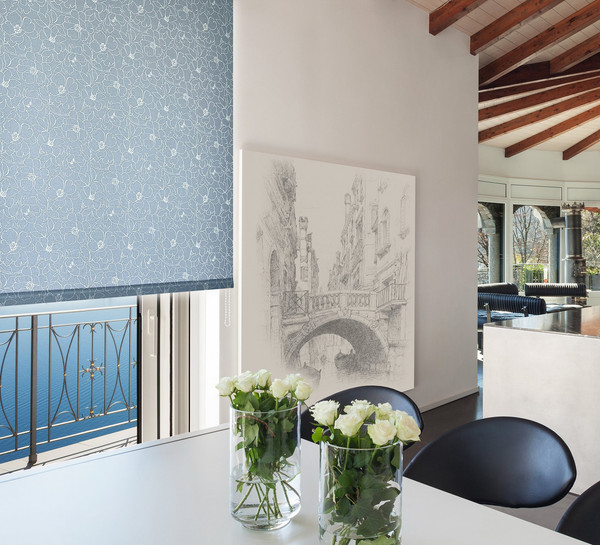 Изображение товара Рулонная штора Delfa Сантайм Металлик Камелия СРШ-03Д 72204 (180x170, серо-голубой)