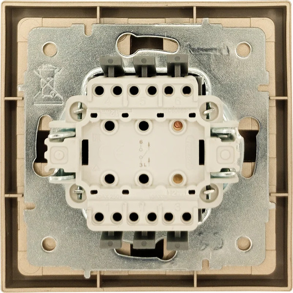 Изображение товара Выключатель Lezard Zima 704-3688-111QC (золото)