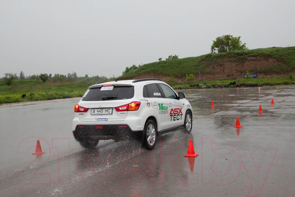 Изображение товара Летняя шина Michelin Latitude Tour HP 265/50R19 110V Porsche