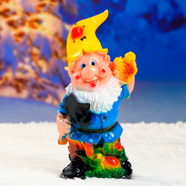 Изображение товара Фигурка для сада Хорошие сувениры Гном-дровосек / 493205