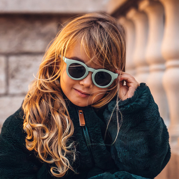 Изображение товара Очки солнцезащитные Beaba Sunglasses 2-4 ans Retro Happy Vert sauge / 930385