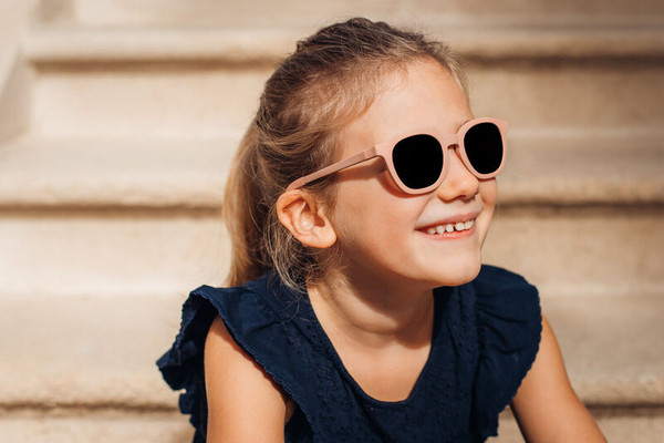 Изображение товара Очки солнцезащитные Beaba Sunglasses 2-6 ans Square Sunny Blush / 930401