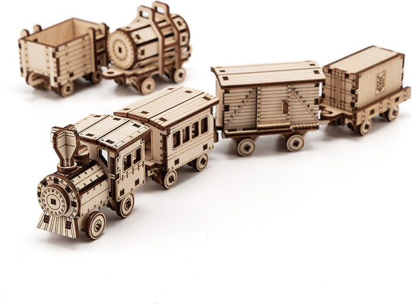 Изображение товара Сборная модель Drovo Паровоз с вагонами 6 в 1 / DR031