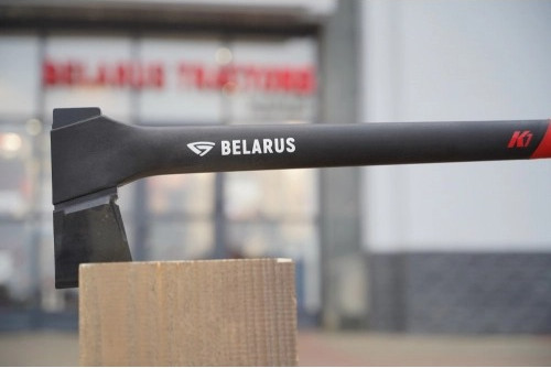 Изображение товара Топор-колун МТЗ Belarus Ш481-000 / 04101