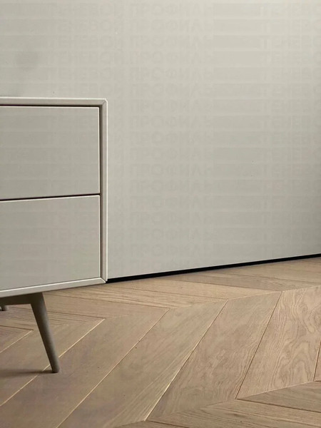 Изображение товара Плинтус Profiling Теневой с подсветкой ПЛ-28/13 (2.7м, серебро)