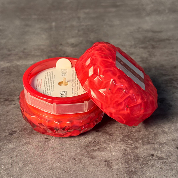 Изображение товара Свеча Sofi de Marko Berry Cupcake Ароматическая / Св.MR2-70гр (70гр)