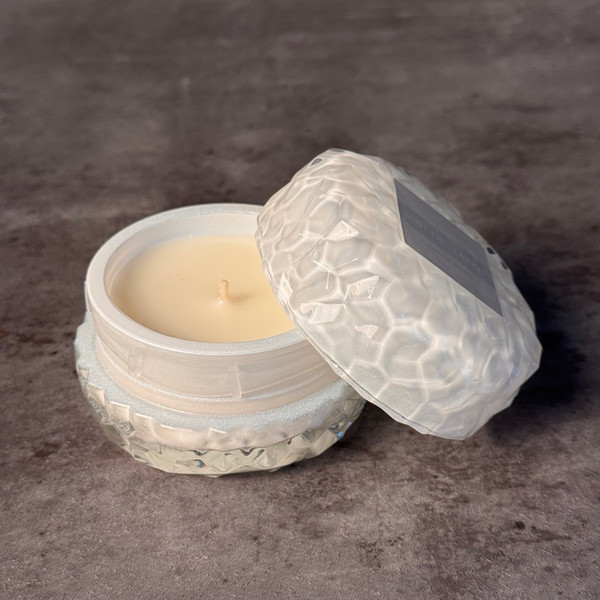 Изображение товара Свеча Sofi de Marko Coconut Vanilla Ароматическая / Св.MR3-70гр (70гр)