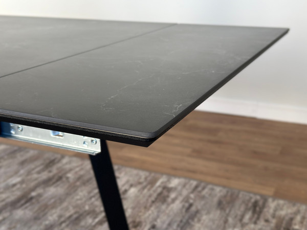 Изображение товара Обеденный стол ДСВ Герцог 140x80x30 (черный)