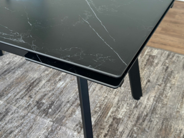 Изображение товара Обеденный стол ДСВ Герцог 140x80x30 (черный)